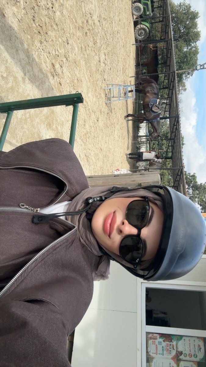 Usvc34's tweet photo. 🐎 https://t.co/wq81UHrQ1x