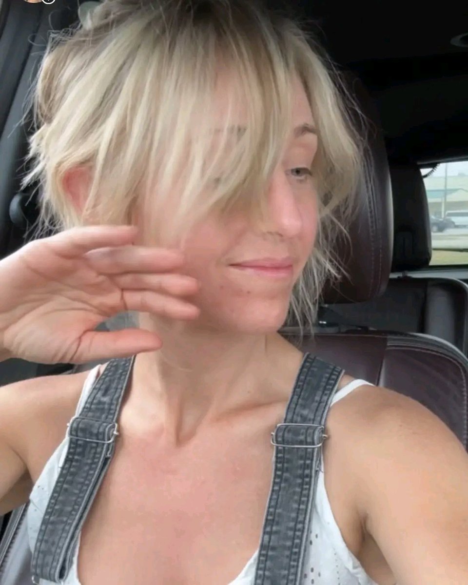 Feldman07462's tweet photo. Sometimes, all you need is a little peace, a genuine smile, and a moment to yourself. 🌸🥰🥰 https://t.co/TDSerWZVOE
