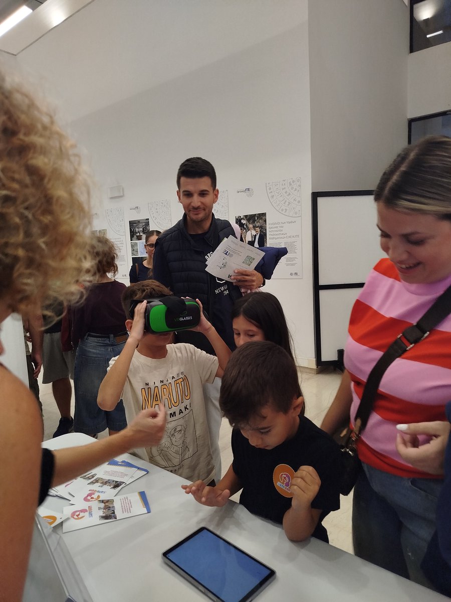 SAFETeen_eu's tweet photo. SAFETeen presented all the developed tools during the Researchers’ Night 2026 event, turning FORTH into a meeting point for science, research, technology and the community, by welcoming visitors of all ages. #SAFETeen #ResearchersNight2026 #ResearchersNight #ErasmusPlus https://t.co/eet9ViyZqX