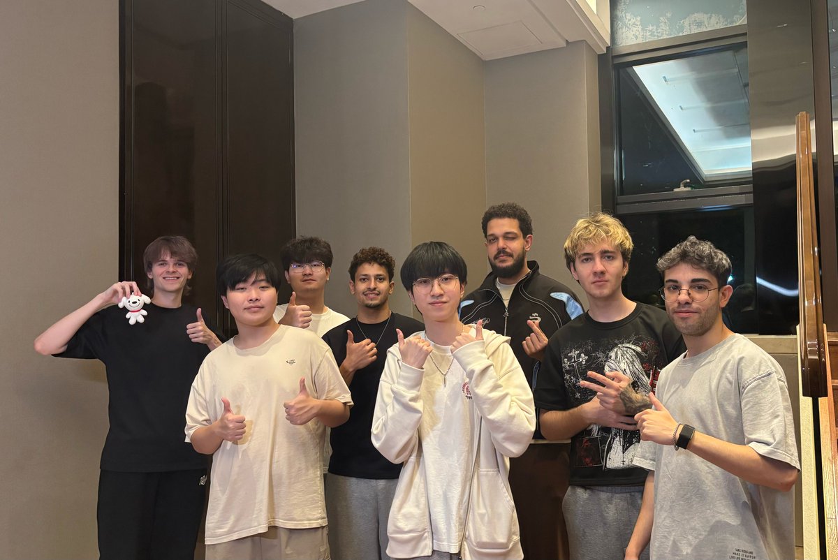 KarmineCorp's tweet photo. Karmine Corp 🤝 JDG
很高兴认识你们！下一场比赛加油！ https://t.co/3jHmv4PsA3