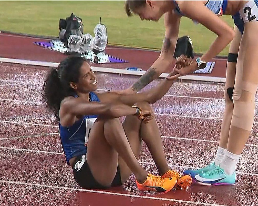 rajeshamlw's tweet photo. TN is on fire at the Asian Games 2026! 🔥

Coimbatore’s Vithya Ramraj clocked 54.75s, broke P.T. Usha’s 42-year-old national record of 55.42s, and won Bronze medal for India 🇮🇳

India: 41 medals so far
TN athletes: 8 medal events — nearly 20% 🔥

Proud of Tamil Nadu, India! 👏🏾👏🏾 https://t.co/x48DJenayB