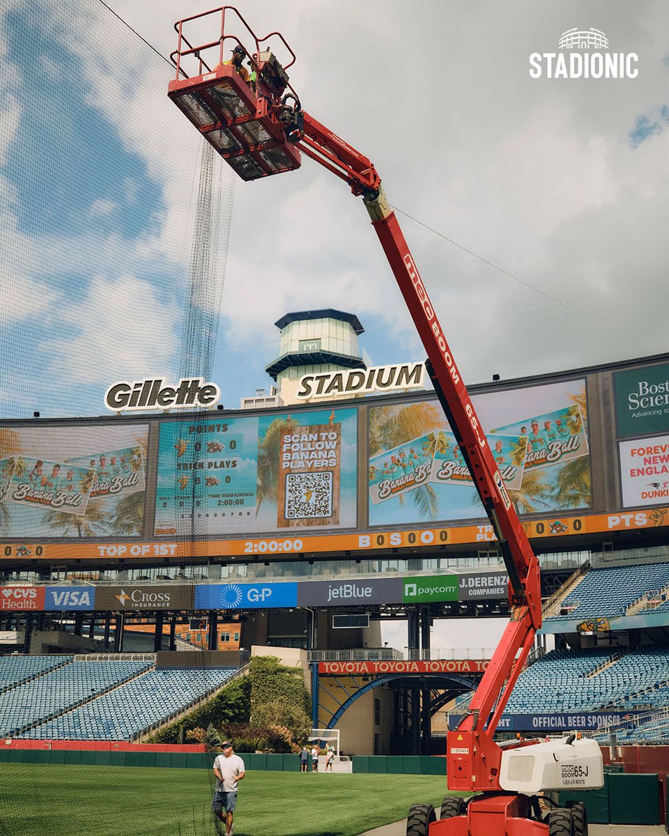 NettingPros's tweet photo. Before the @TheSavBananas bring the show, there’s work to do above the field. Here's our crew installing protective netting at Gillette Stadium in Foxborough, MA, for its Banana Ball transformation. Learn more: https://t.co/0yxF6UoO6Z
#BananaBall https://t.co/t3dUJ2tHGI