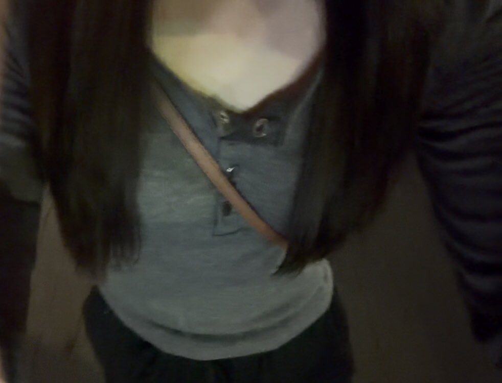___v07_ tweet picture