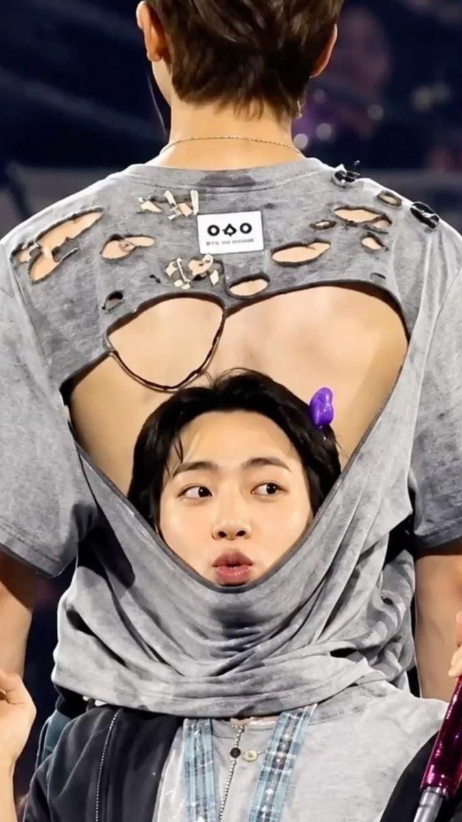 SHANAot7's tweet photo. We didn't talk enough about Namjoon’s Moon tattoo https://t.co/0RgGO12YtM