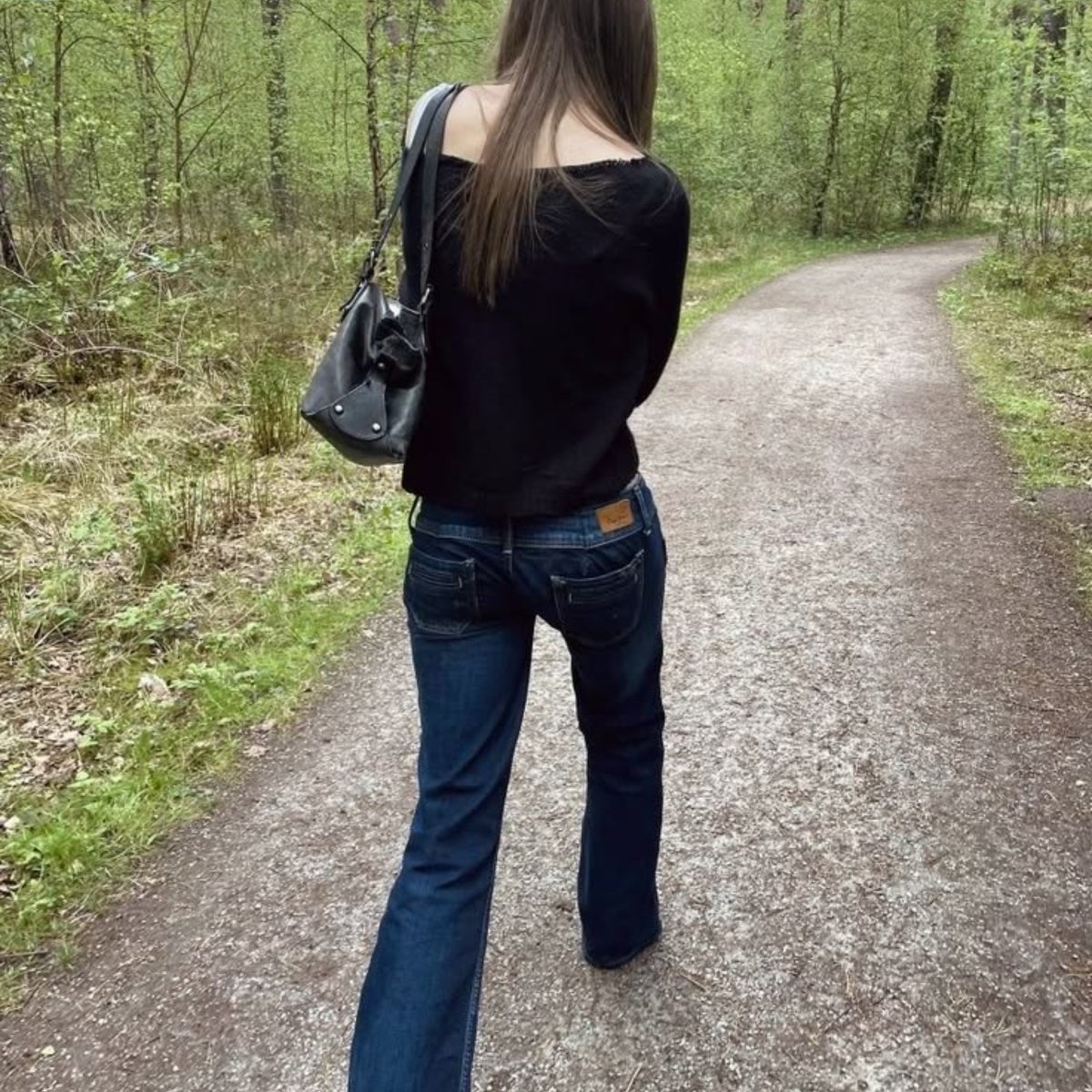 asherexic's tweet photo. ᢉ𐭩 #qotd : how many steps do you get in a day? 

#edrtwt #thinspo #ricecaketwt #ed https://t.co/DtL5uGNley