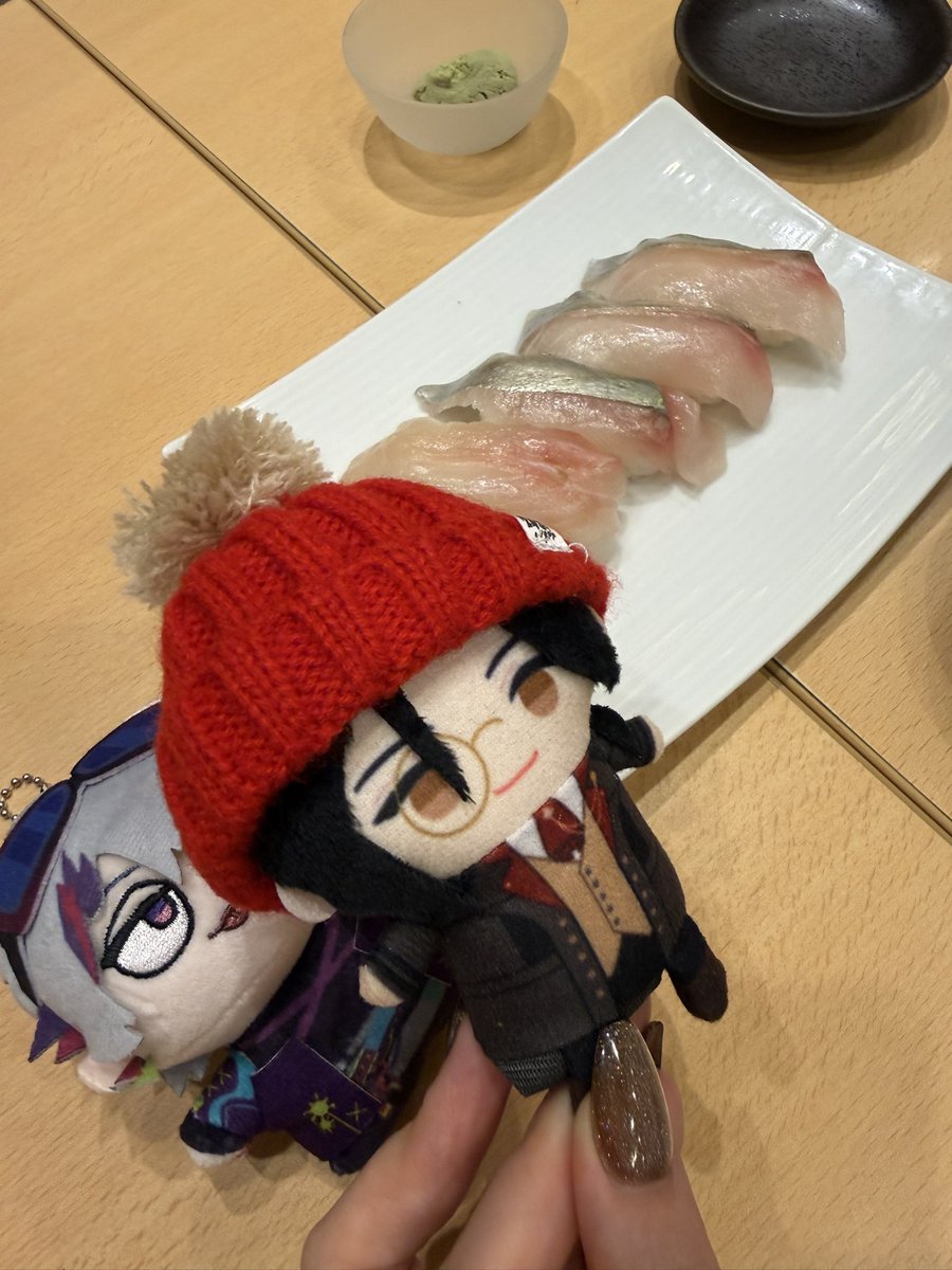 Ge6pLl's tweet photo. 寿司食べ放題だよ、シェリン
寿(司)パチャってか（笑） https://t.co/q67ai5LXy4