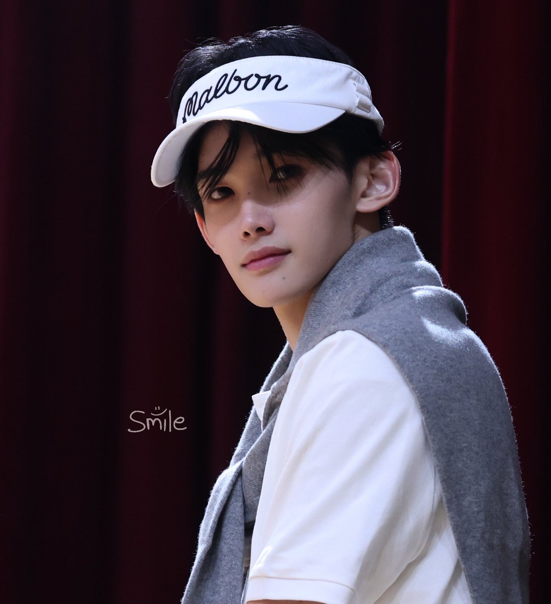 smilee0708's tweet photo. 260928 Mark on Me 韓国対面ファンサイン会
M2u record FANSIGN
JO、髪ちょっと乱れてるよ🙂‍↕️
#ジョウ #JO #죠 #앤팀 #andTEAM https://t.co/3v2MzmB1yC