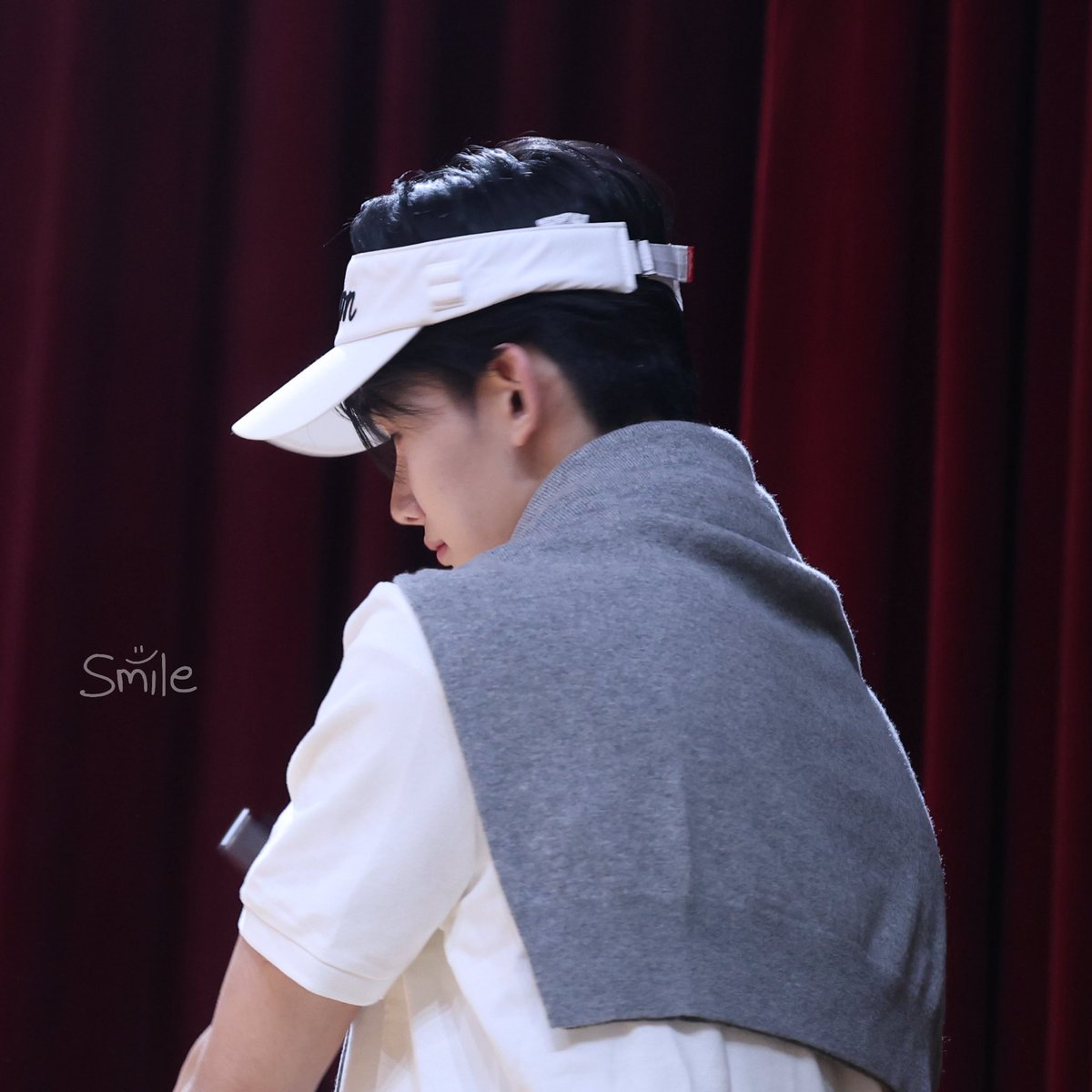 smilee0708's tweet photo. 260928 Mark on Me 韓国対面ファンサイン会
M2u record FANSIGN
JO、髪ちょっと乱れてるよ🙂‍↕️
#ジョウ #JO #죠 #앤팀 #andTEAM https://t.co/3v2MzmB1yC