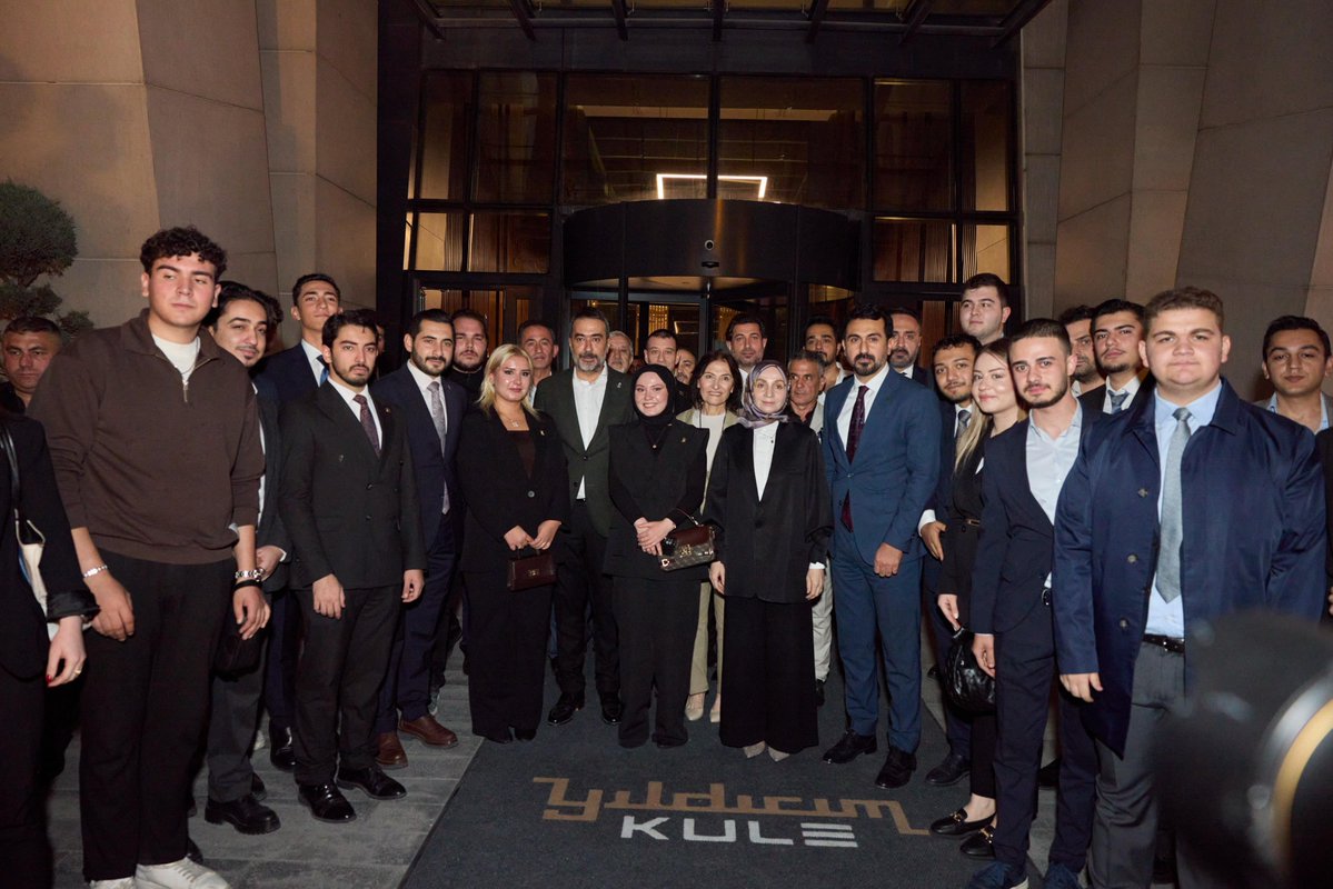 akcankayagenc's tweet photo. @avyusufibis @hakanhanozcan @osmannazlier @avhalilatasoy @KaradumanBaran @mduman_06 @akcankaya @akgenclikankara https://t.co/QypFNht2G8