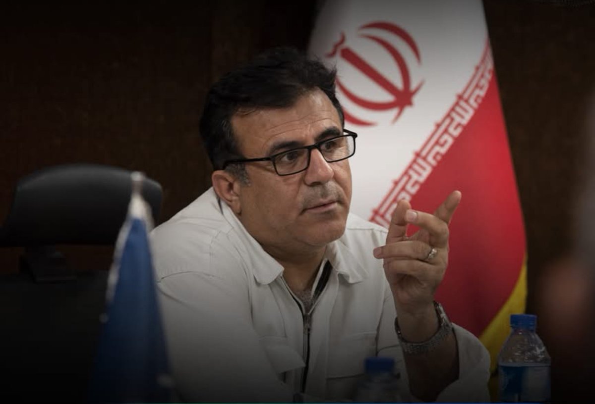 petroshim's tweet photo. مدیرعامل سابق سبلان سرپرست #انرژی_سپهر شد

با حکم سیدمحمد هاشمی‌کیا مدیرعامل هلدینگ #پتروفرهنگ #رضا_کریمی با بیش از ۲۵ سال سابقه در صنعت نفت و پتروشیمی، به سرپرستی #انرژی_سپهر منصوب شد.
وی پیش‌تر مدیرعامل #پتروشیمی_سبلان بوده است. https://t.co/hLszjL7rAI