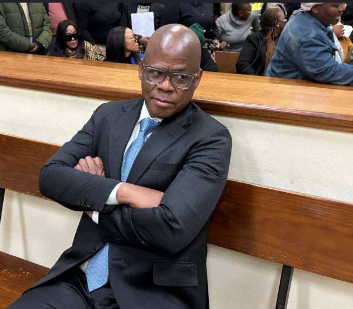 Haqani_Rsa's tweet photo. I really don't understand what kind of power this dudes had for real 😕 

People from mpumalanga please tell us 
#MadlangaCommission https://t.co/1Rp008tbSS