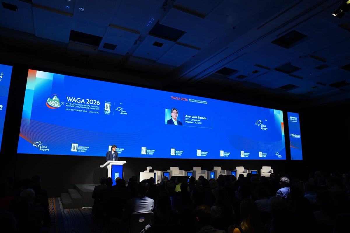 ACI_LAC's tweet photo. Juan José Salmón, CEO de @AeroJorgeChavez  y Presidente de ACI-LAC, brinda palabras de bienvenidas a los asistentes al #WAGA2026 https://t.co/WBpQBzdR2Q