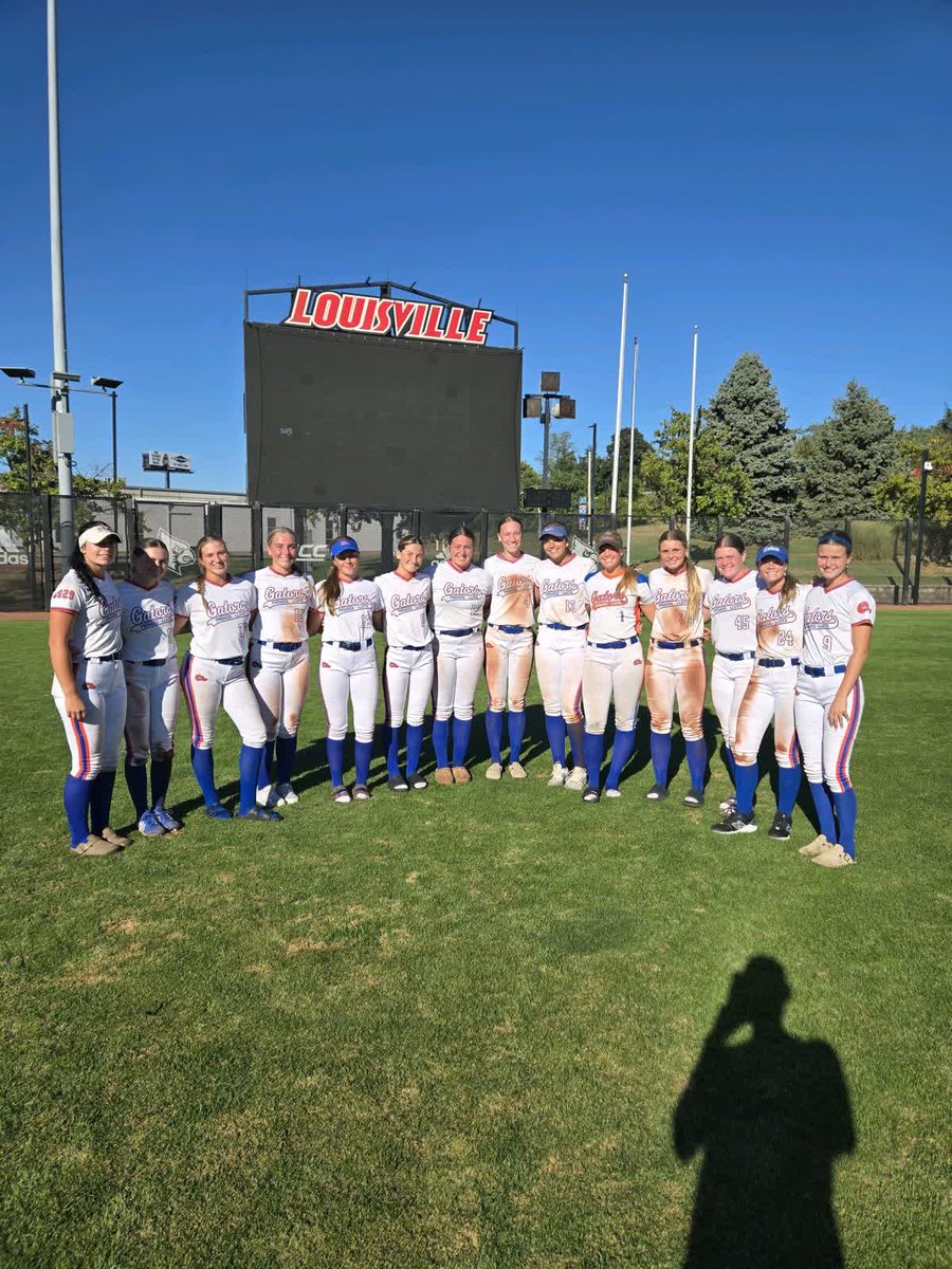 SydneeFrank's tweet photo. It was a great day at University of Louisville team camp yesterday! Thanks coaches and players for a great day! @LouisvilleSB https://t.co/HzUugnLwwp