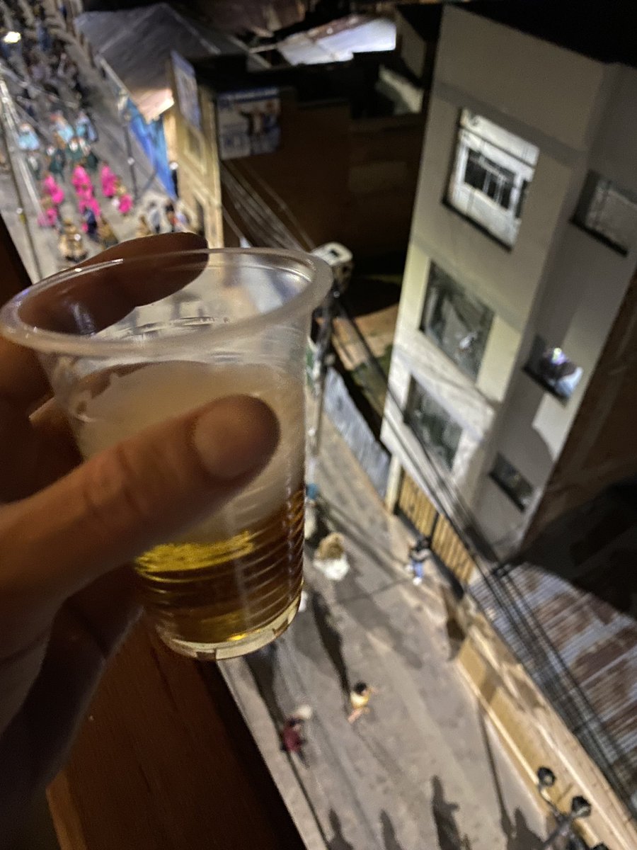 komericampp's tweet photo. プーノでは、週末、土曜日は「ここで祝おう」と呼ばれ、土曜日にはイヴァナを盛大に祝う☀️🇵🇪✨ https://t.co/zcM5N1vXAS