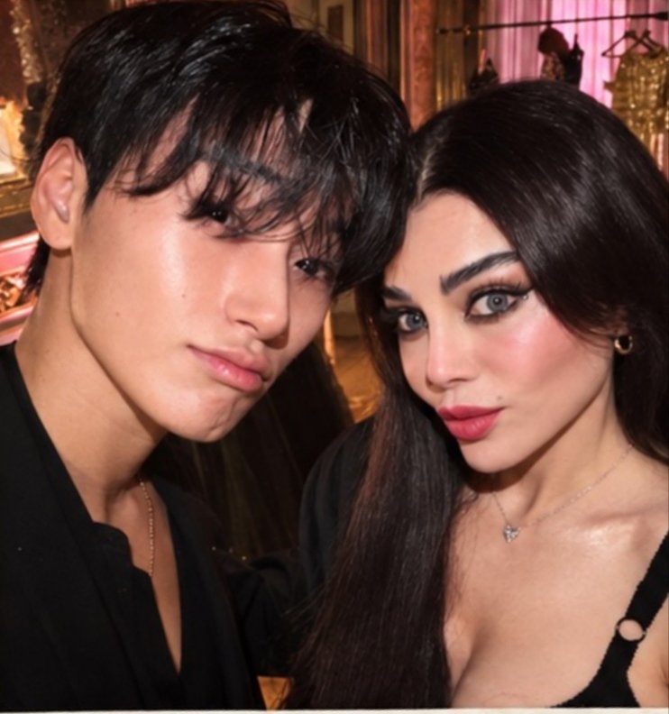 woonyanq's tweet photo. HAIFA WEHBE WITH SANNIEEEEEE https://t.co/vRZphNJRPo