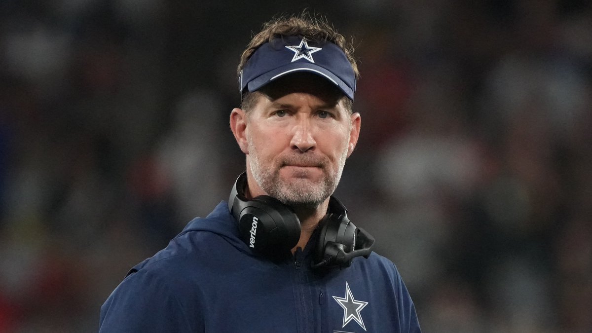 AndersenJA's tweet photo. The #DallasCowboys lost 30.0% Win Probability on just offensive plays in the red zone against the Ravens.

WORST by the Cowboys in a game on such plays over the last THREE seasons.

@DLLS_Cowboys | @DLLS_Sports https://t.co/53DA3xCvFN