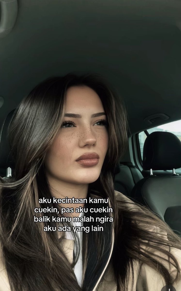 dd_helllium's tweet photo. Langsung pacaran ajh bisa ga si muak fase" pdkt terus gosting🫠 https://t.co/33xhTpjZZf