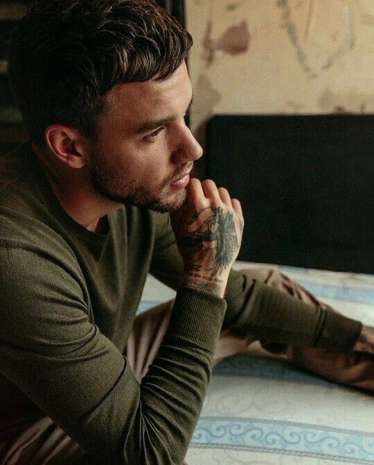 LiamJRomania tweet picture