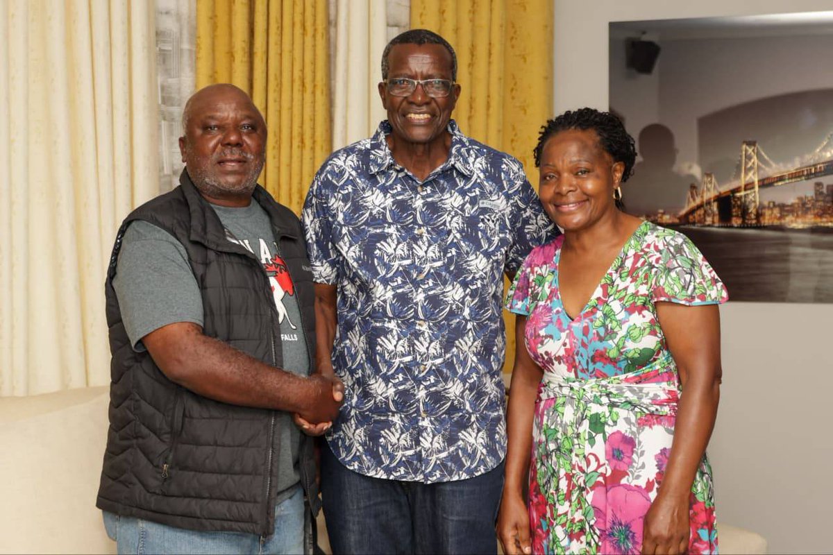 Stephenstephano's tweet photo. CJ Maraga at a meet and greet in Texas that was on healthcare, education, Diaspora voting, the national tallying center and the lack of transparency from the IEBC. They promised to support CJ because he is a trustworthy leader. #diaspora #maraga27 #UkatibaCaravanDiasporaEdition https://t.co/QtFlyhsz7T