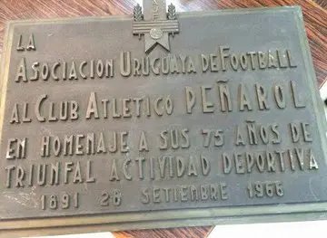 LodeonCAP's tweet photo. Nos mandaban cartitas por nuestro aniversario #25.
25 años después encabezaron un desfile en el Centenario por nuestros 50 años.

Que se yo amigos me dan ternura y hasta lástima.
Acuerdensé que son pichones,sin condiciones ni documentos.

No acta, no party ❌️

#135AñosDeGloria https://t.co/VZpMNnTfs1