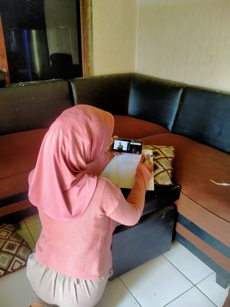 dhearzp's tweet photo. Lagi bikin tugas di rumah kosong

https://t.co/haCpqldjpL https://t.co/HalGSrPPuc