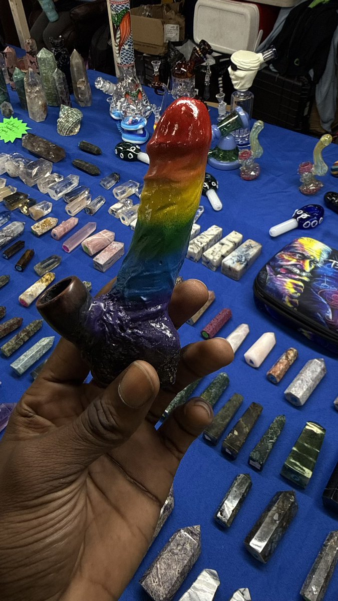 RodTheedonn's tweet photo. i should’ve bought this https://t.co/p040O7chtt