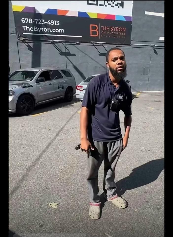1MoneyLine's tweet photo. Nigga u a hoe 😂 https://t.co/aog4GbdTeV