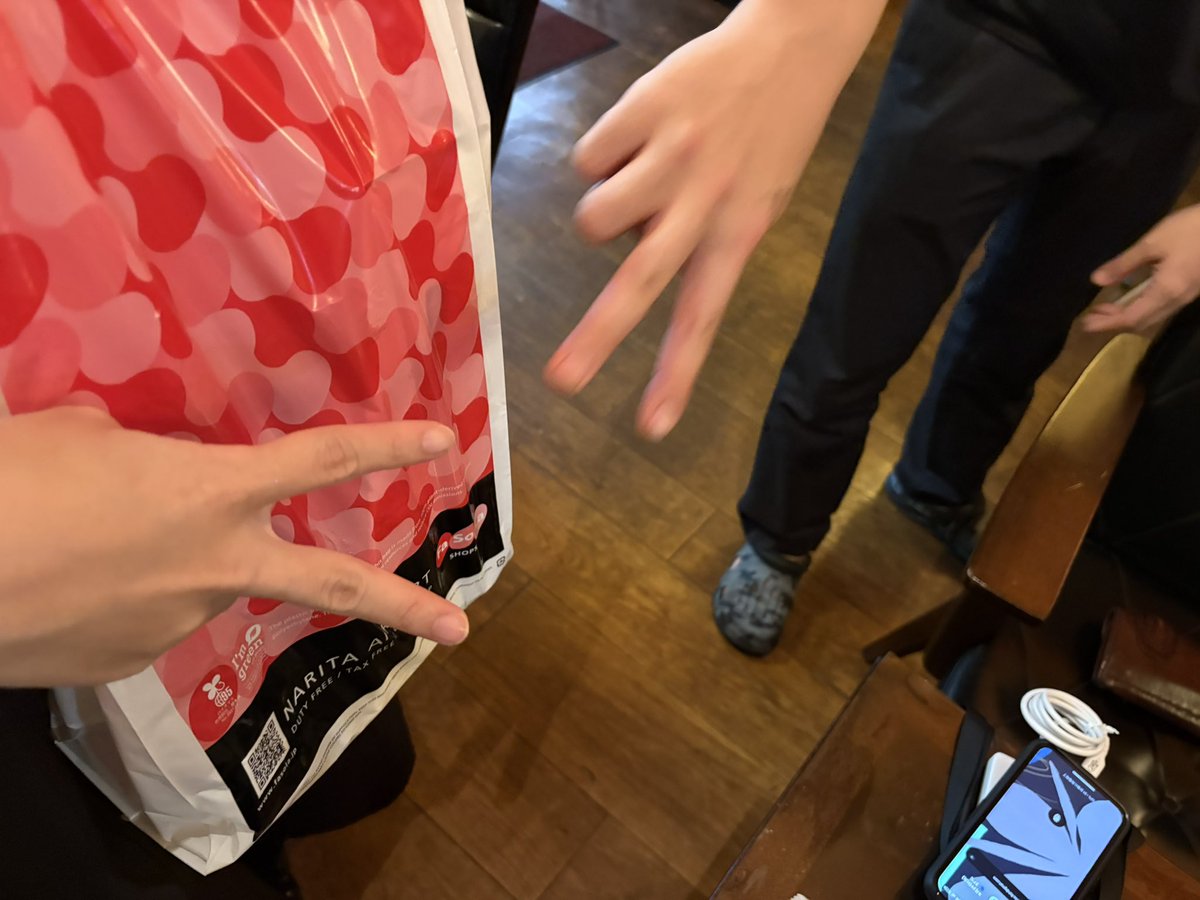 irucorals's tweet photo. @kasago64 カサゴ屋さん❣️来沖🫶🥹
現地買い付け、大量直販契約成立です🩵 https://t.co/obOSY3YHFC