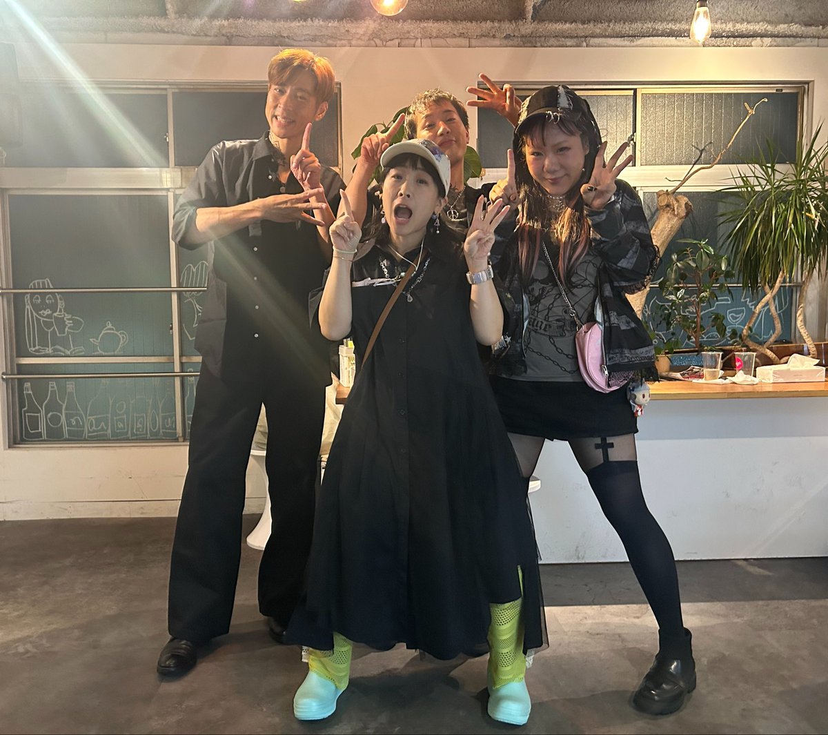 nori_h1715's tweet photo. #サンブンノイチ 終演感謝です😭
ご来場下さった皆様、気にかけて下さった方々、共演者スタッフの方々、まりえちゃん！そしてPub SHOCKSの青木さん！！本当に本当にありがとうございました！！
感想も嬉しすぎるん！
作り込みまくった星野ちゃん受け入れてもらえてホッとしたw
また会おうねーはにゃ❤️ https://t.co/TOQFG3Fa9W
