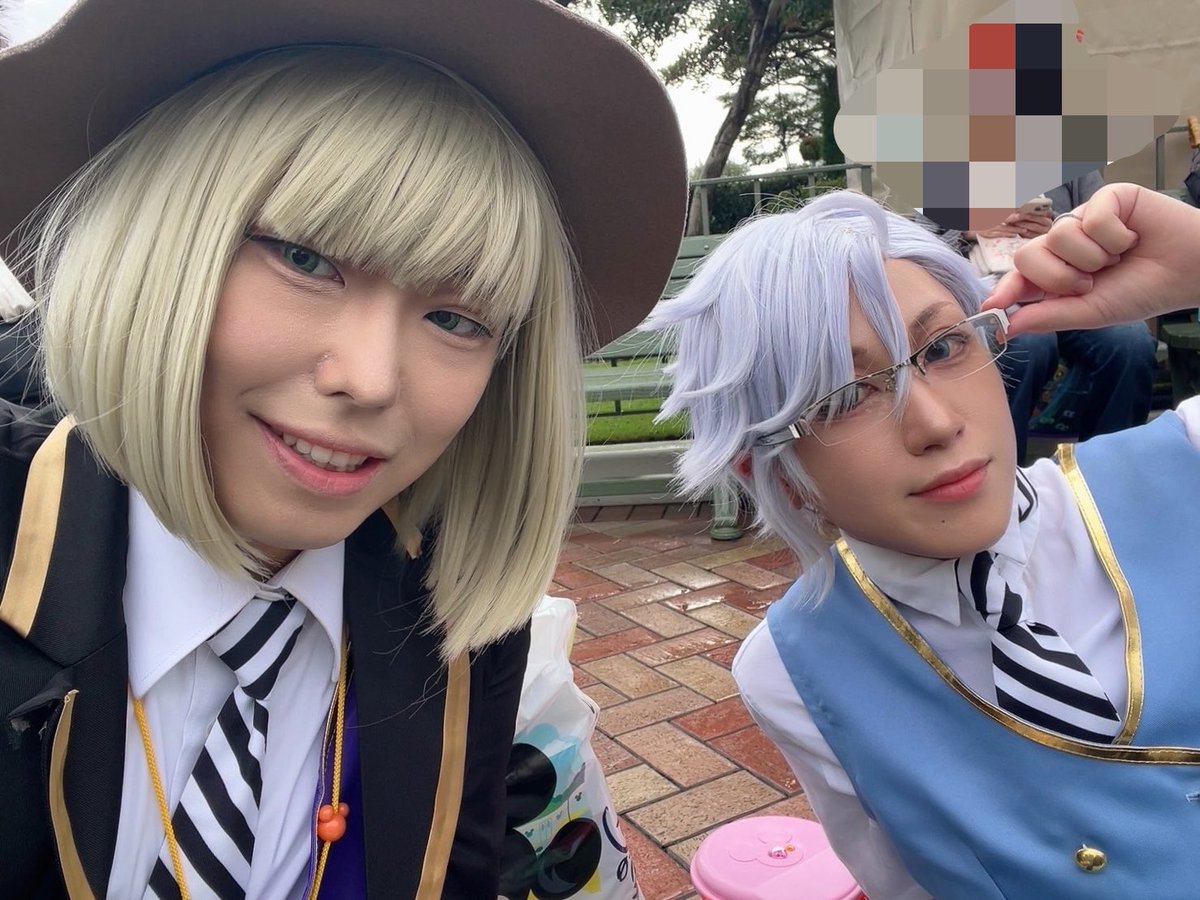naruko1217lov's tweet photo. 🏰インしてました〜！
昼過ぎから来たのにフレンジーアースラ様ポジ最前で見れて良かった😭
楽しかったです！
ところでオムニバスに連続で乗っていたマスカレードドレスのデュースを探してます…
交流してくれてありがとうを伝えたい…🥲

#Dハロ仮装2026 https://t.co/PUY5QxgoK2