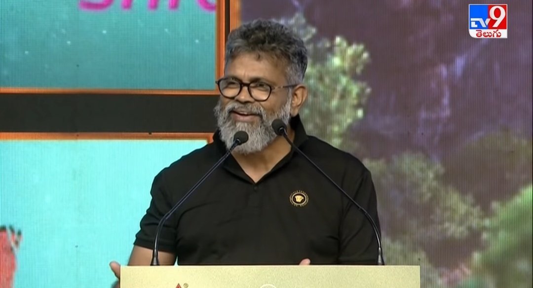 iTonyStark18's tweet photo. Oka Day Lo Enni Hrs Untayi Raa Neeku? https://t.co/MDfPSUR2v1