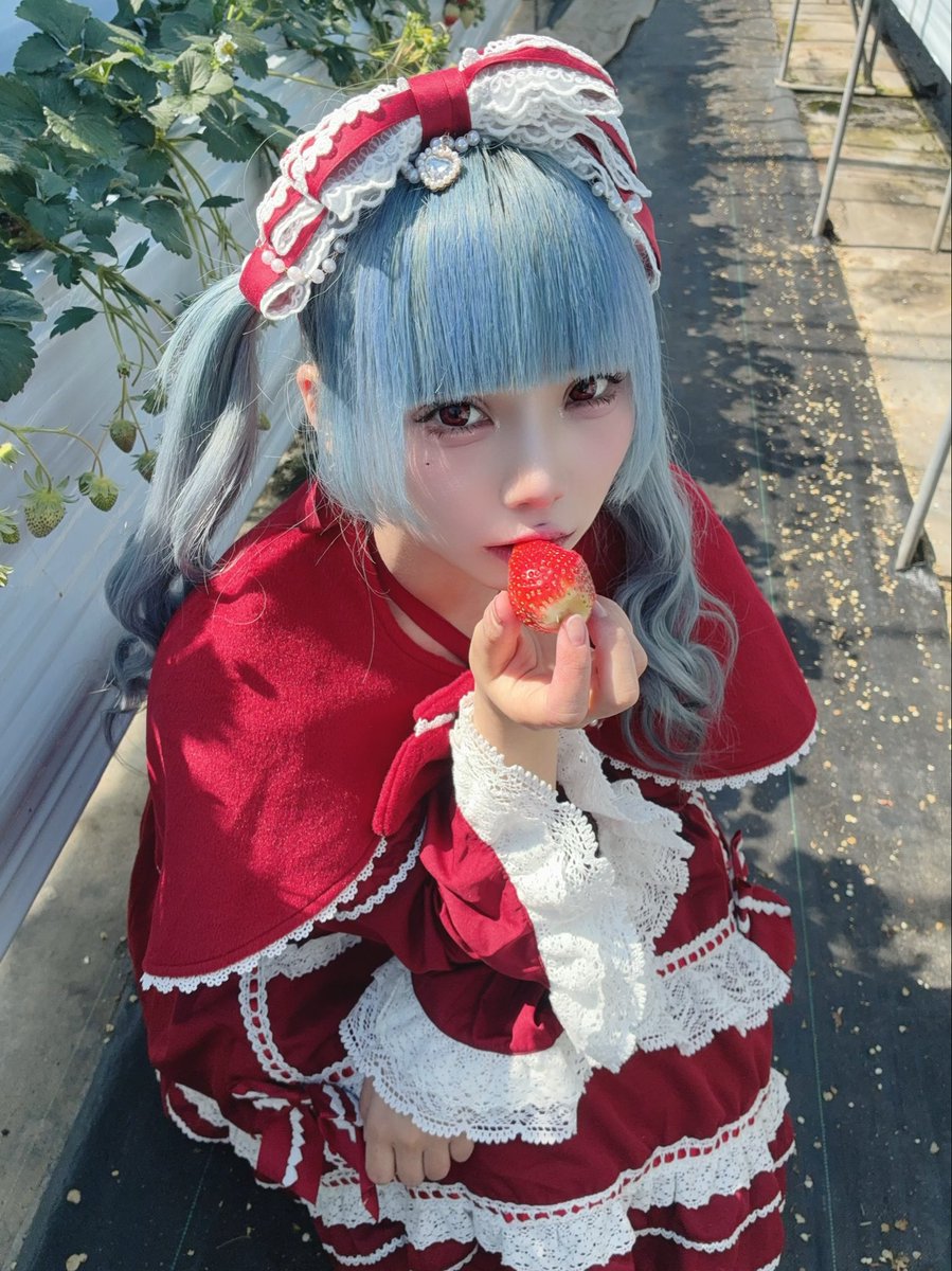 Ark_03_ruri's tweet photo. はじめまして、瑠璃宮るりです♡
今日からアイドルはじめます！
これから一緒に、私たちの世界をつくろうね♡

 #アイドル  #初投稿 https://t.co/7CeRbymvOA