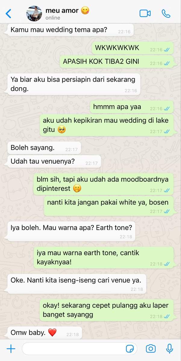 simplysasya's tweet photo. #gabico - short / onetwt au 

maybe we get married one day, but who knows? 

to this.                                                      from this. https://t.co/3OrNLv25Or