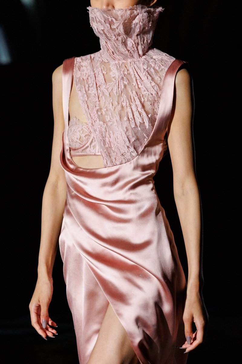fash__ion0's tweet photo. MCQUEEN | Spring/Summer 2027 https://t.co/MJt1Wtd0P4