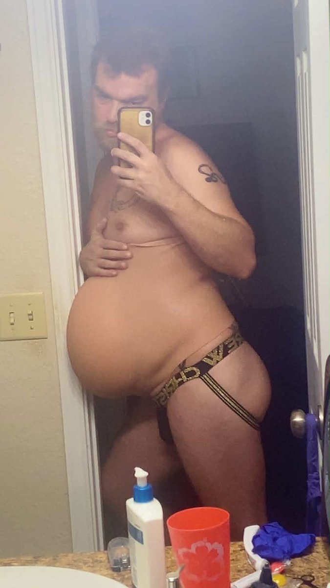 NathanFoutf2v's tweet photo. Does this jockstrap make me look even more pregnant #mpreg https://t.co/5WGgwTvBMU