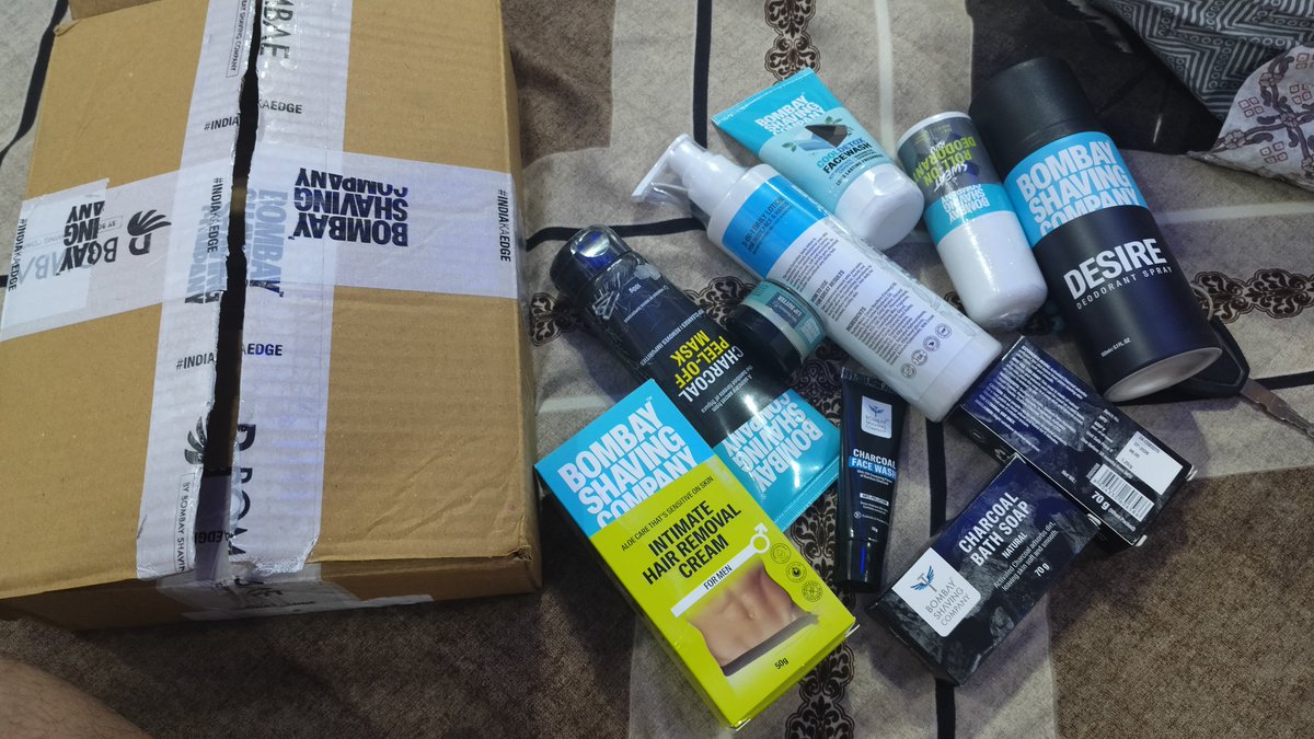 PrateeksinghSA2's tweet photo. My order is not complete, there are 2 things missing: 1 Coffee face wash, 2 Oil control face wash. My order Hi prateek,

Thank you for shopping with Bombay Shaving Company! Your order BSC2003779428 is confirmed and being packed with care.

@BombayShavingCo https://t.co/9Yl8OWgOUH