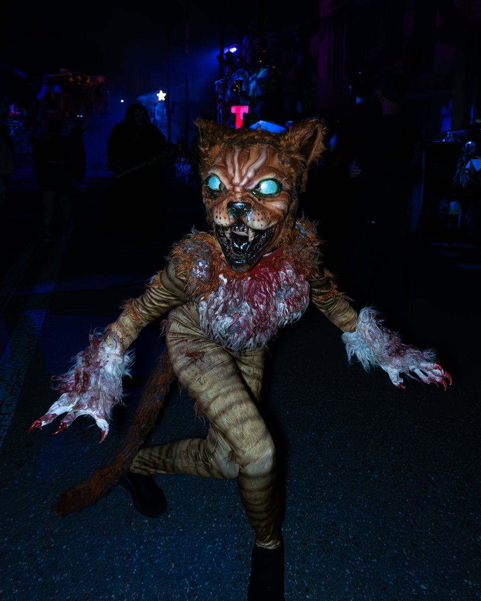 HorrorNightsORL tweet picture