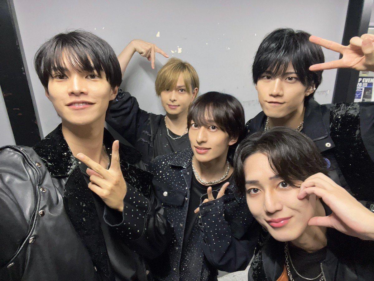 noctarism's tweet photo. シンセレ2026
ありがとうございました✨

対バンライブで5人揃うのは久しぶり！！
たくさんの方に来ていただけて、終始楽しかったです！
もっともっと5人で上を目指していくからこれからもついて来てね☺️

Byれおんぬ

次回は10/16上野でお待ちしております🌃 https://t.co/HkQU2zRQmN