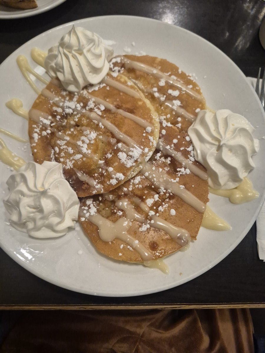 tomstarving's tweet photo. Damn https://t.co/G2Bn7Wm5lT