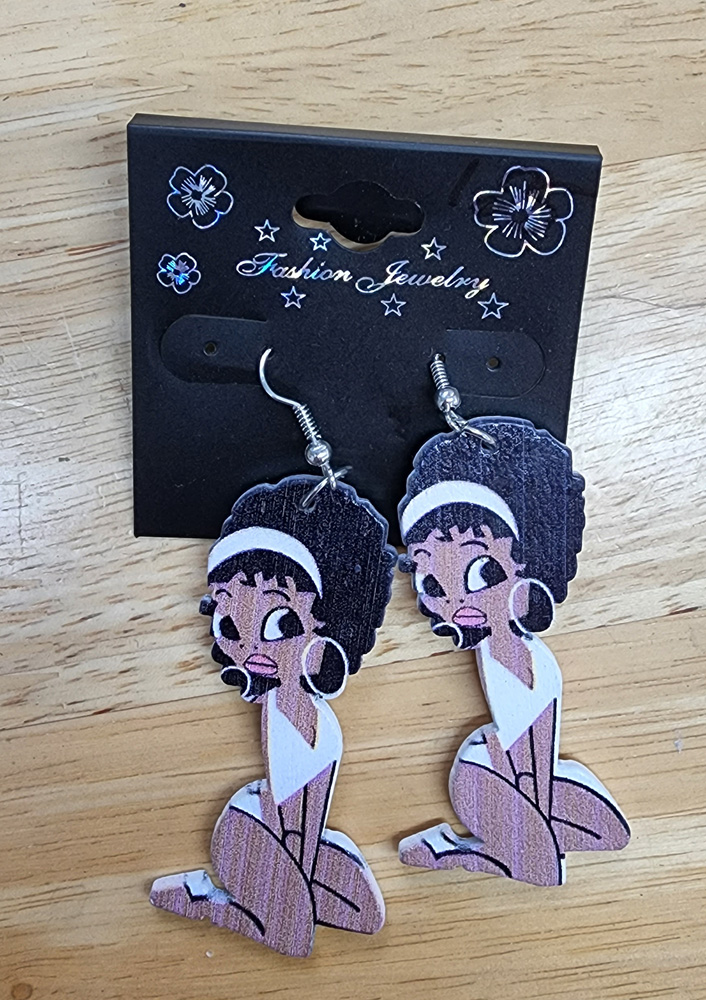 Elizavella1's tweet photo. big cute black african woman pinup girl printed plastic earrings #blackpinupgirl #pinupearrings #africanwomanearrings https://t.co/V7HhQ3RXvz https://t.co/ImhRcUI3u2