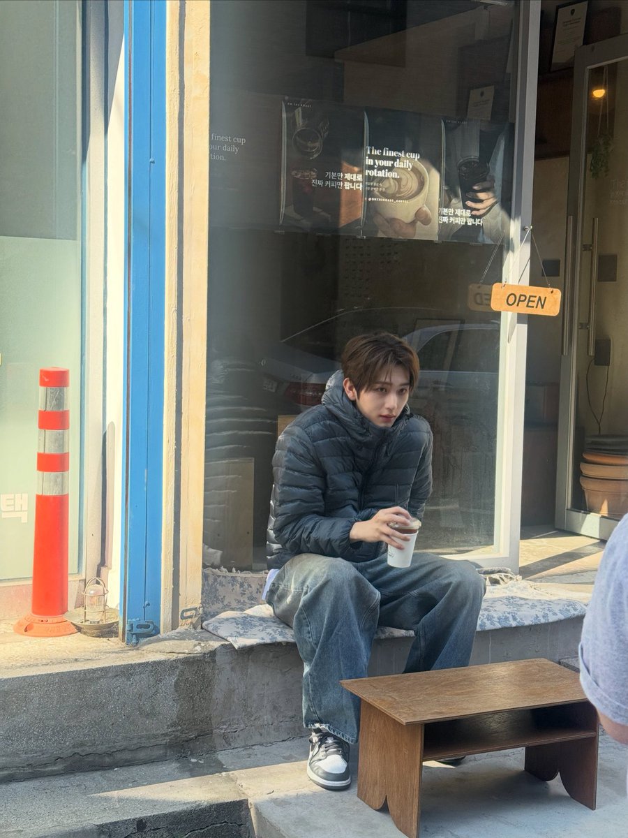 All4Hyunwoo's tweet photo. 쪼꼬미 https://t.co/J1A44ydBC9