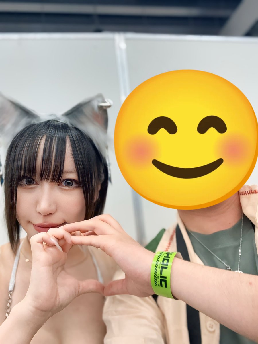 sayumi_ami's tweet photo. 2026年9月26日
コスホリック45

レイヤー名　黒跪カレン様@kuroki_karen 

ツーショットありがとうございました。いいお尻でした。

※掲載許可確認済み

#コスホリ #CH45 https://t.co/NRb9cbFRl1