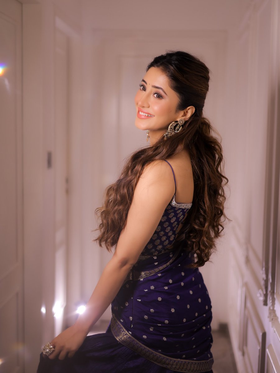 Ufffmirchi's tweet photo. Some more pictures😍
Khoobsurat joshi🤌🏻

#ShivangiJoshi #Shivangians https://t.co/Fb2kTDuEvR