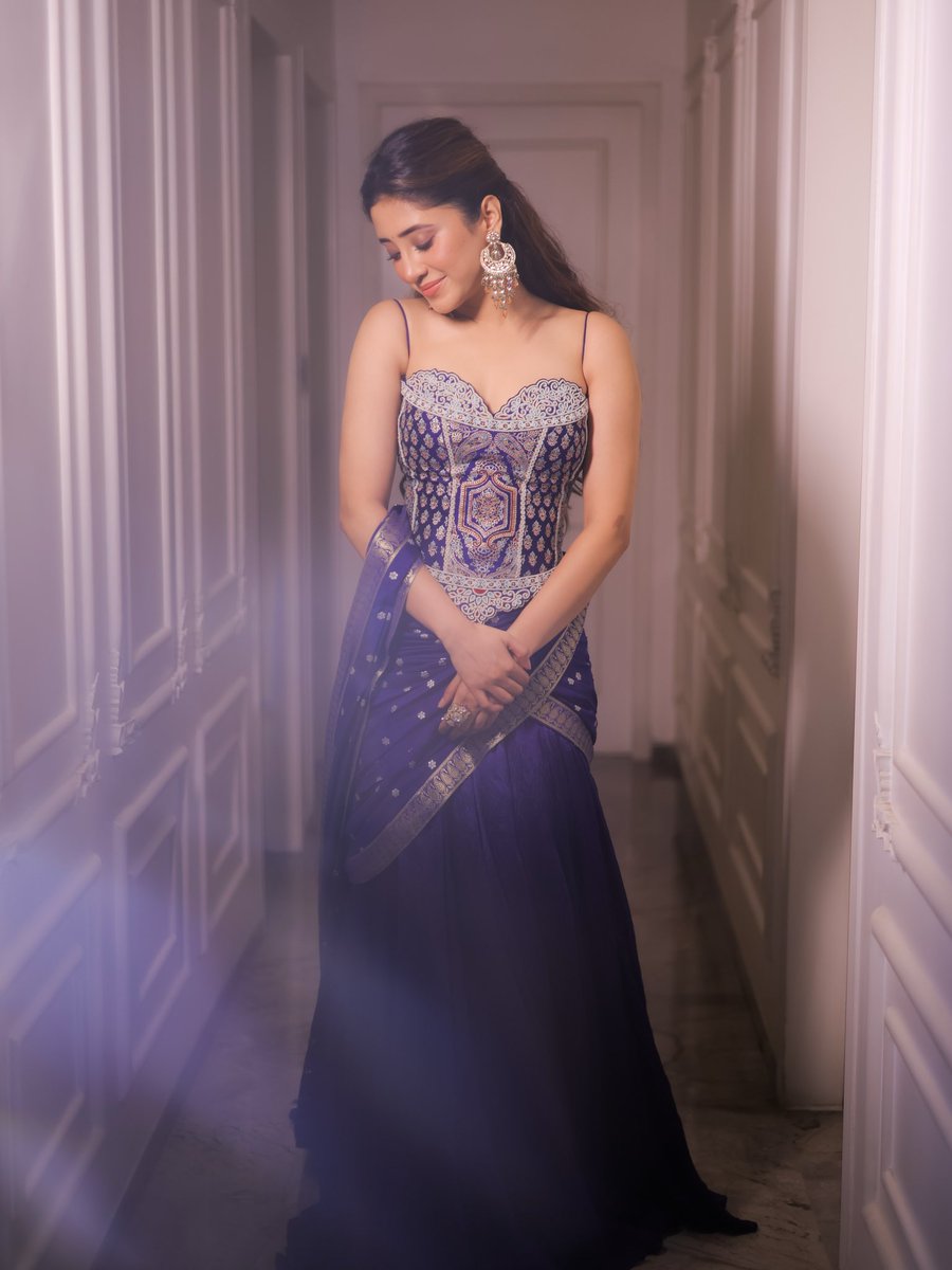 Ufffmirchi's tweet photo. Some more pictures😍
Khoobsurat joshi🤌🏻

#ShivangiJoshi #Shivangians https://t.co/Fb2kTDuEvR