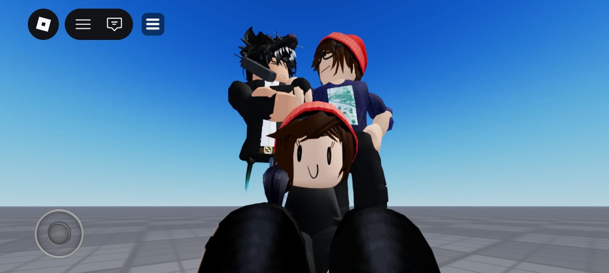 meylo90gian's tweet photo. Bonus!!

photo with my other avatar!!

They are so cool and cutee lolll
(The last photo, I am like Slender and Bacon's child bruhh, oops:>>) 
#Roblox #robloxship https://t.co/SHZNKLEyf8