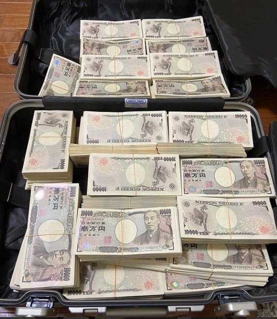 Alilubr27's tweet photo. 旅行行ってきます✈️ https://t.co/kRRnr8tDg1