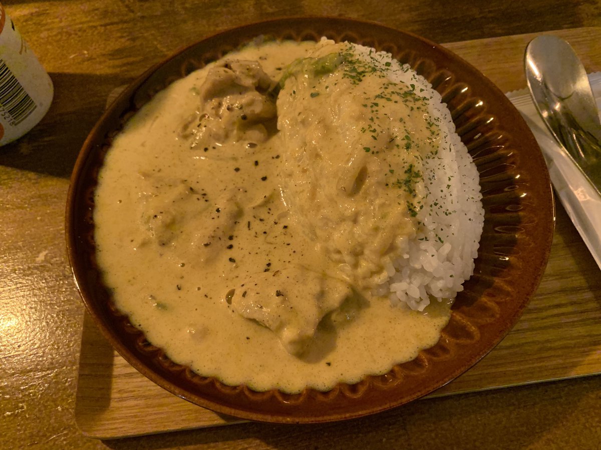 kaicyandayo's tweet photo. 心斎橋SlowBird

カレーうんまい！！！！！ https://t.co/AFjlOo8Rm2