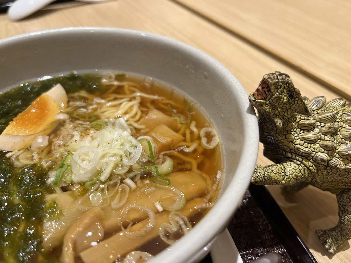 kuniko_kn's tweet photo. 夜鳴き蕎麦キメた🍜 https://t.co/lMC5GEl8ay