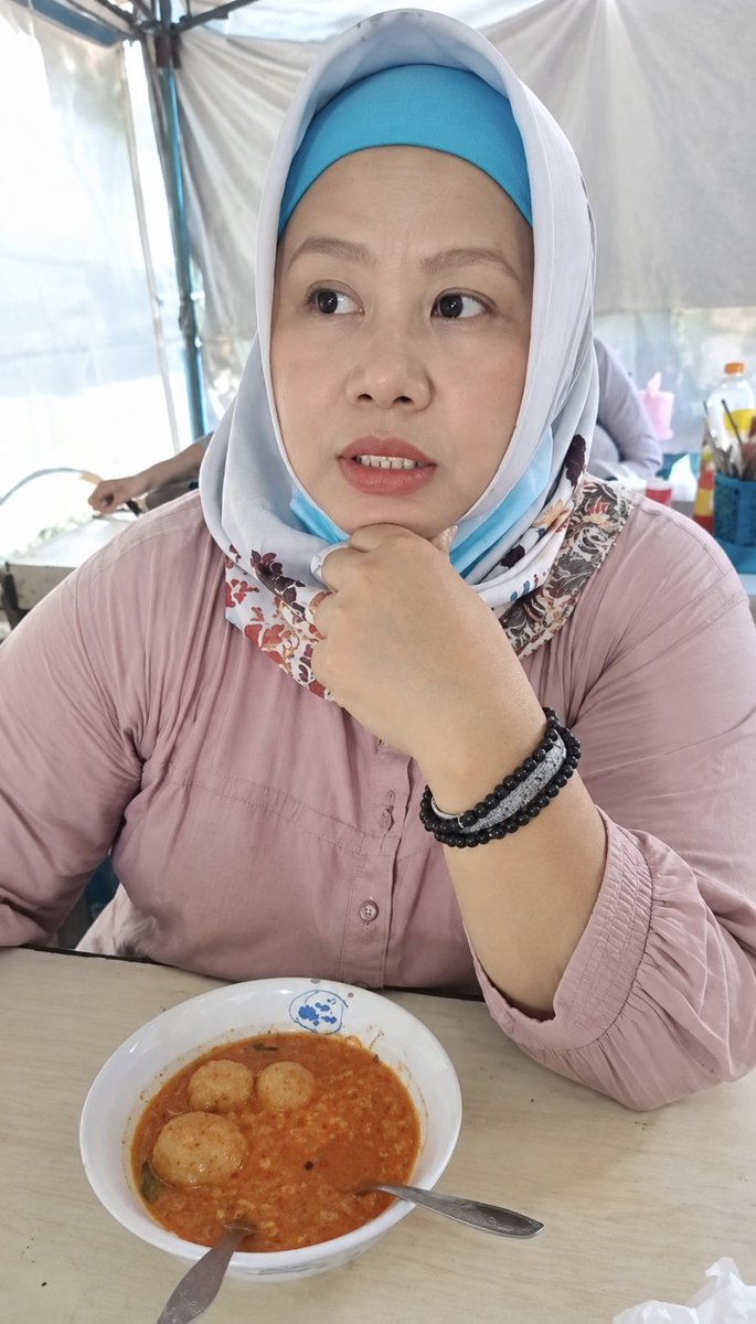 klewnik's tweet photo. ibv temen minta di hawm!lin su4minya udah gak bisa ng4wceng

https://t.co/MMj0vDVcGk https://t.co/4KxLF883jy