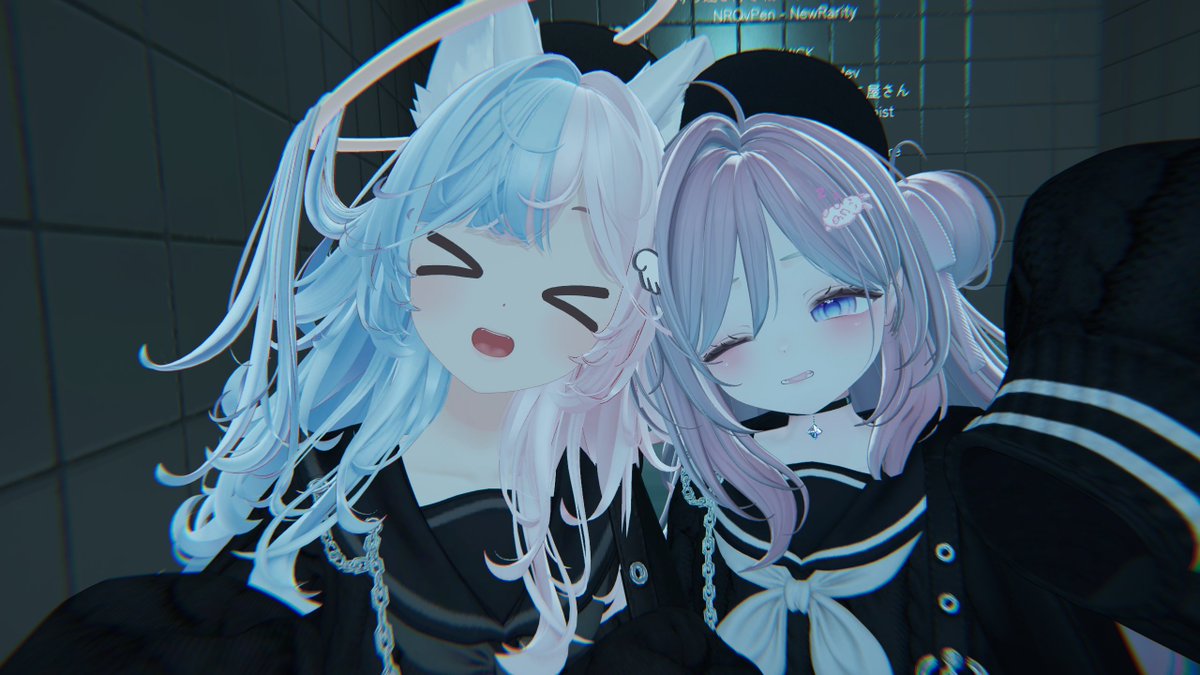 x_oxoix_vrc's tweet photo. まぴ誕でプレゼントしたの見せにきてくれてはぴ～かわいい強制おろそです！ https://t.co/wT2LtEWqFG